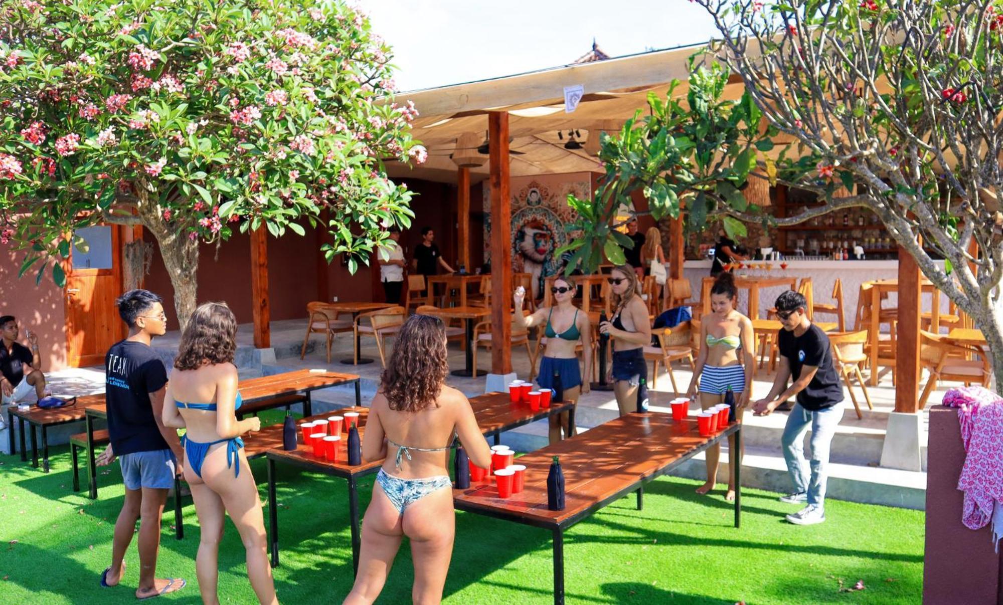 Mad Monkey Nusa Lembongan 외부 사진
