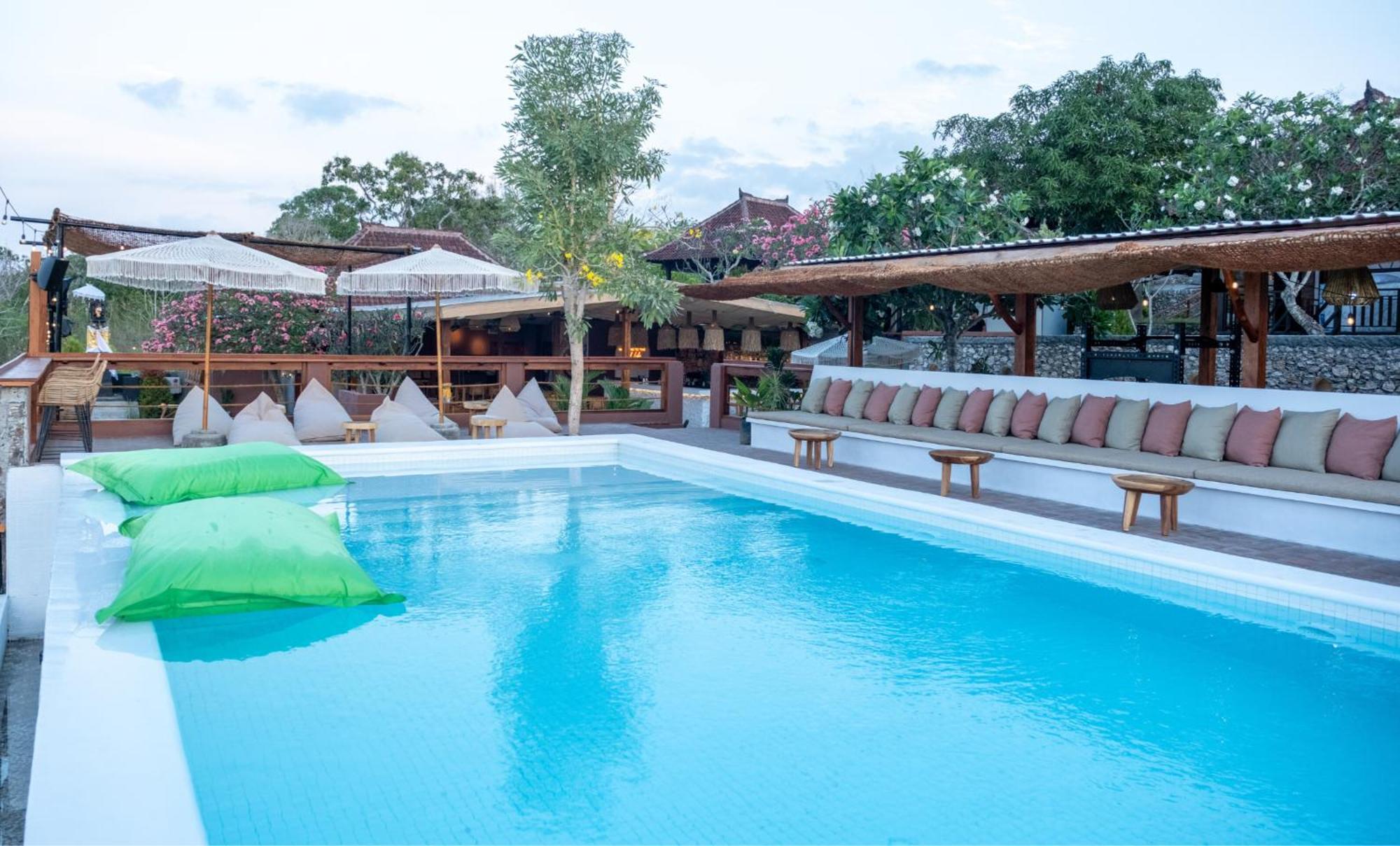 Mad Monkey Nusa Lembongan 외부 사진