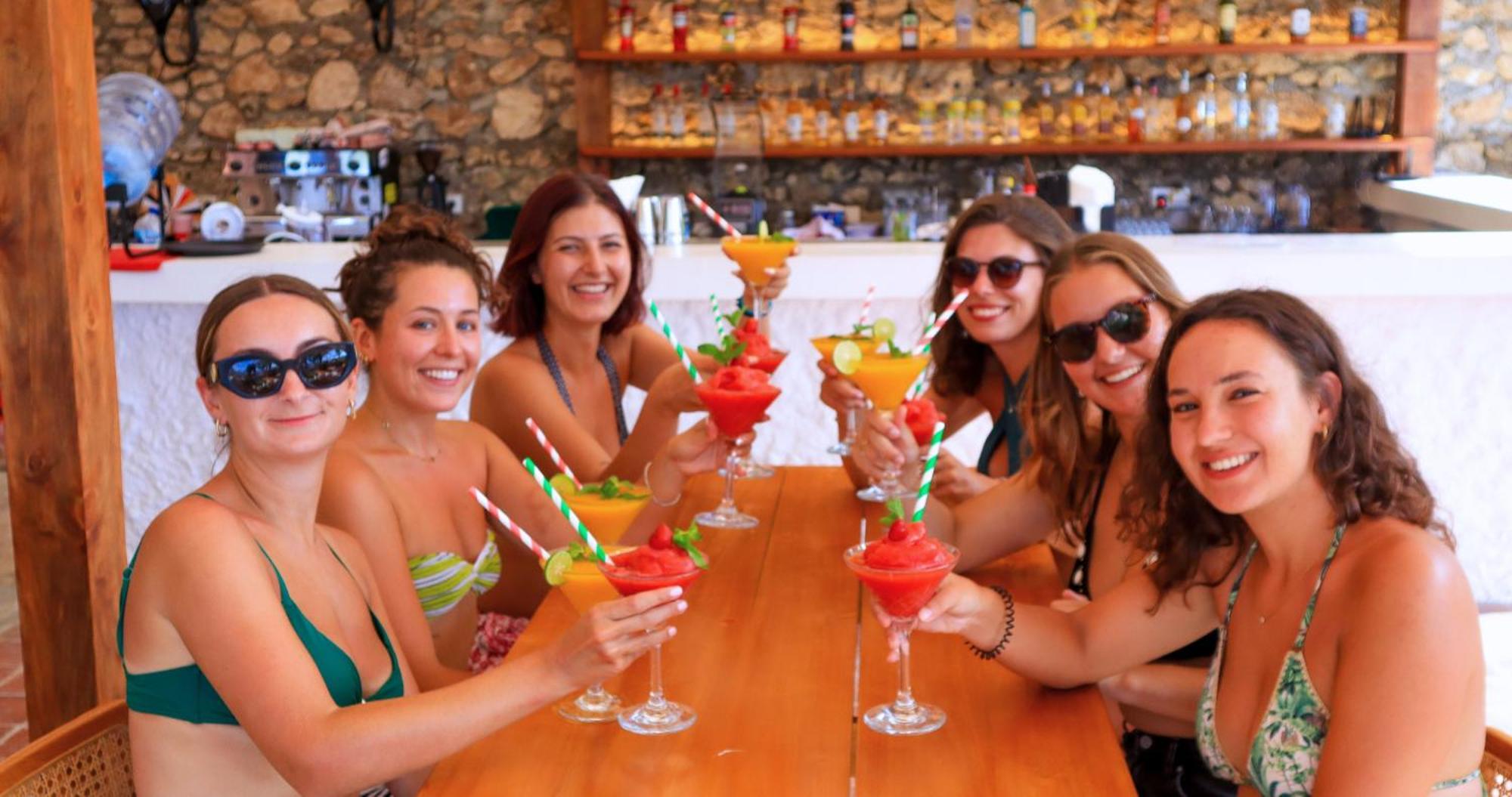 Mad Monkey Nusa Lembongan 외부 사진